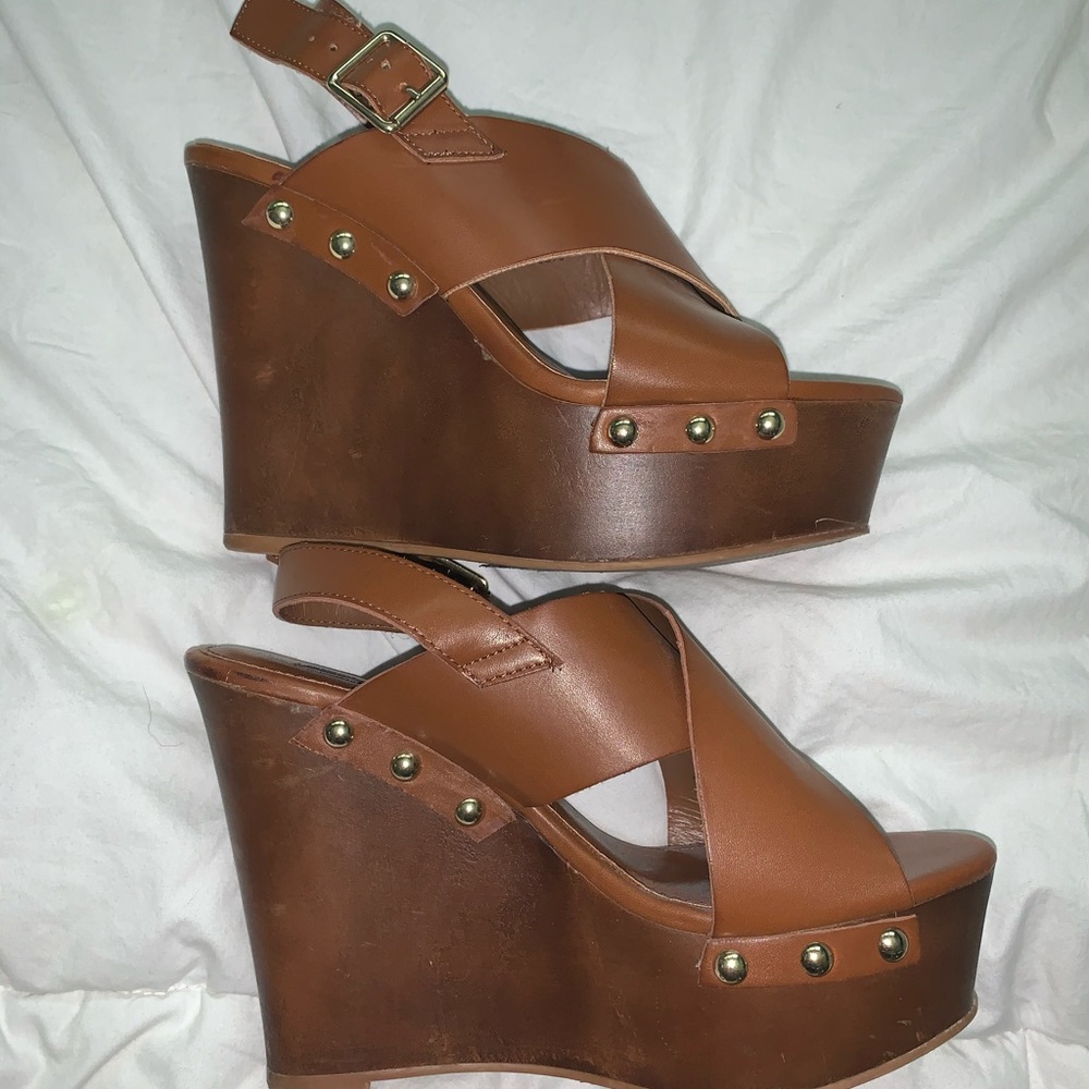Women’s Forever21 Brown Wedges